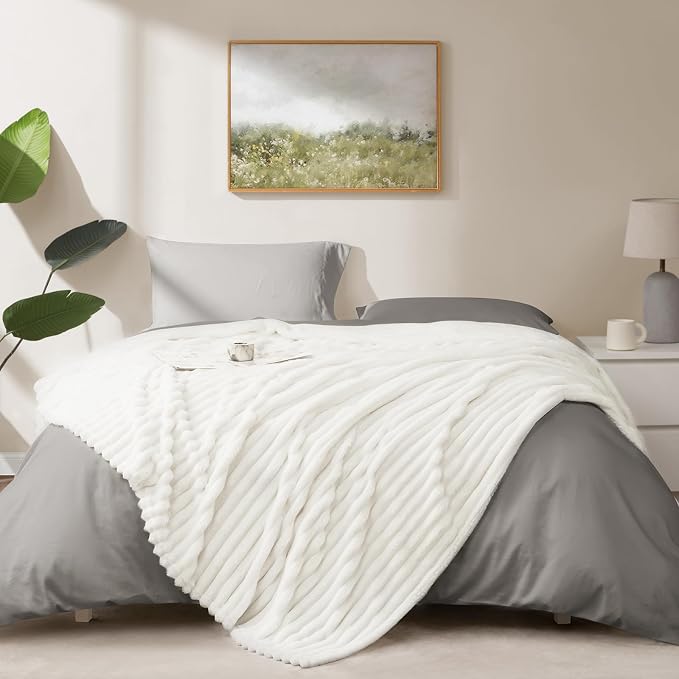 HIMEET Off White Ribbed Twin Blanket - Image 7