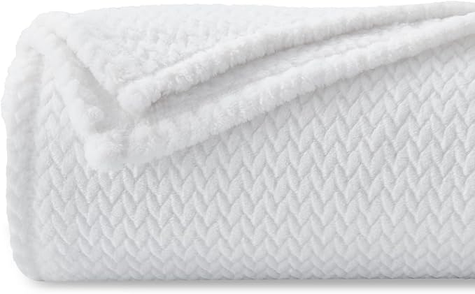 NEWCOSPLAY Super Soft Throw Blanket White Premium Silky Flannel Fleece Leaves by NEWCOSPLAY