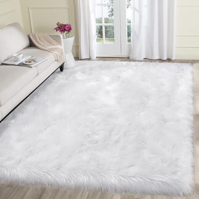 SERISSA Faux Fur Rug by SERISSAHomeDecorCollection