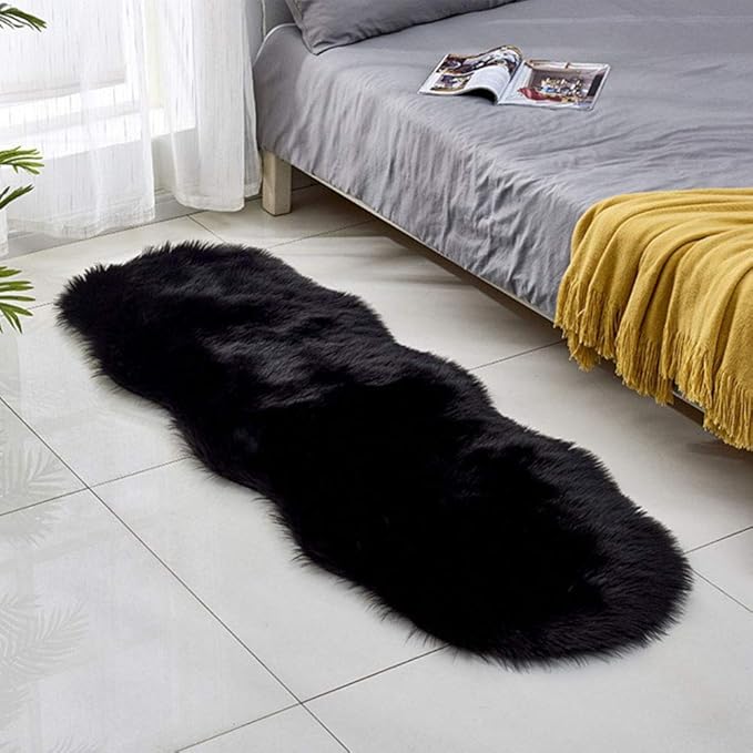 Black Faux Fur Area Rug -Shaggy Sheepskin Fluffy Carpet Art Rugs Chic Floor Mat by Unknown