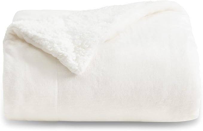Bedsure GentleSoft Sherpa Fleece Throw Blanket by BEDSURE