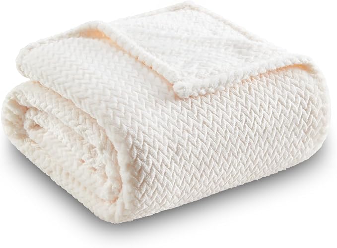 NEWCOSPLAY Super Soft Twin Blanket Ivory Premium Silky Flannel Fleece Leaves - Image 9