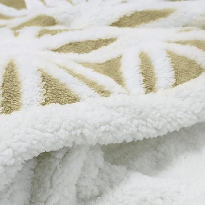 LOMAO Sherpa Fleece Blanket for Mom Cozy Soft Throw Blanket for Women Men - Image 4