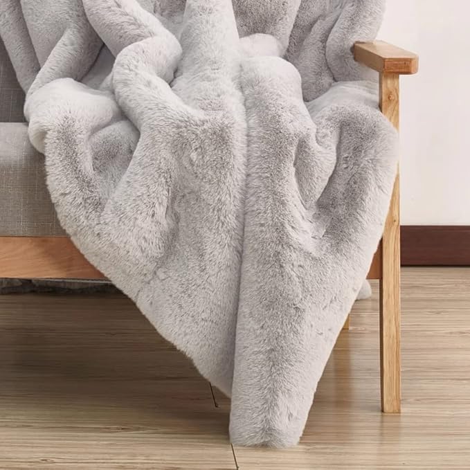 ORINOVA Faux Rabbit Fur Washable Rugs - Image 4
