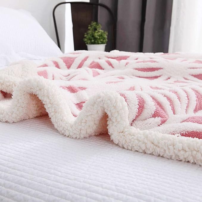 LOMAO Sherpa Fleece Blanket for Mom Cozy Soft Throw Blanket for Women Men - Image 3