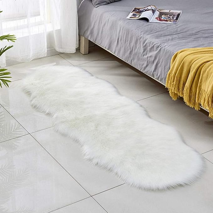 White Faux Fur Area Rug -Shaggy Sheepskin Fluffy Carpet Art Rugs Chic Floor Mat by Unknown