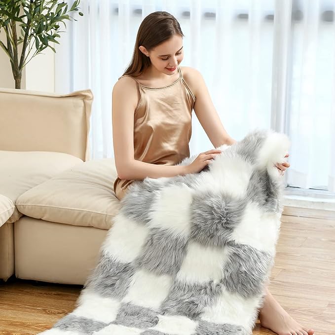Fluffy Faux Fur Gery and White Checkered Rug，Small Area Rug, 2x4 Ft Ultra Soft - Image 4