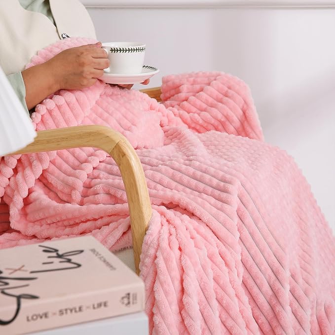 Puncuntex Flannel Fleece Throw Blanket Light Pink 108"×90", Super Soft Plush - Image 3