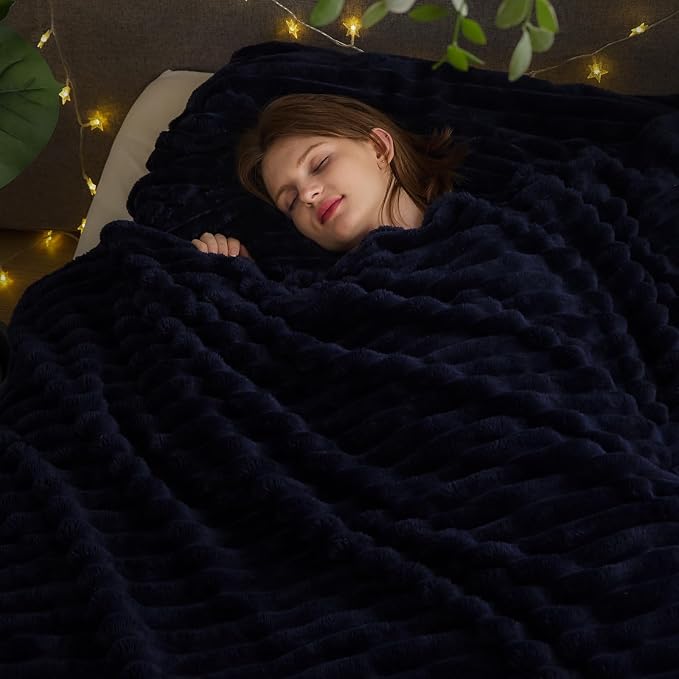 NEWCOSPLAY Super Soft Queen Blanket Dark Navy Premium Silky Flannel Fleece 3D - Image 2