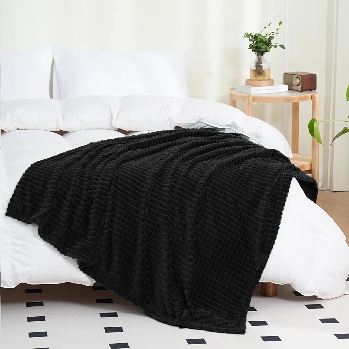 Puncuntex Flannel Fleece Throw Blanket Black 50"×60", Super Soft Plush Cozy - Image 6