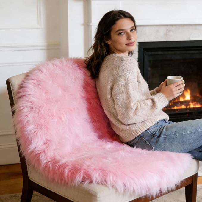 Ultra Soft Faux Fur Rug, Fluffy Shaggy 3ft Round Area Rug - Image 3
