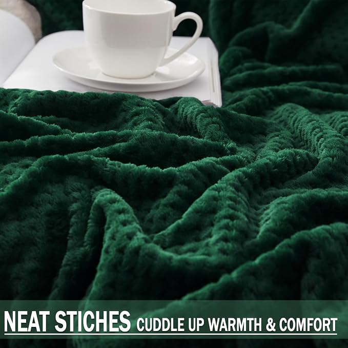 Exclusivo Mezcla Fleece Bed Blanket Twin Size, Super Soft and Warm Blankets - Image 6