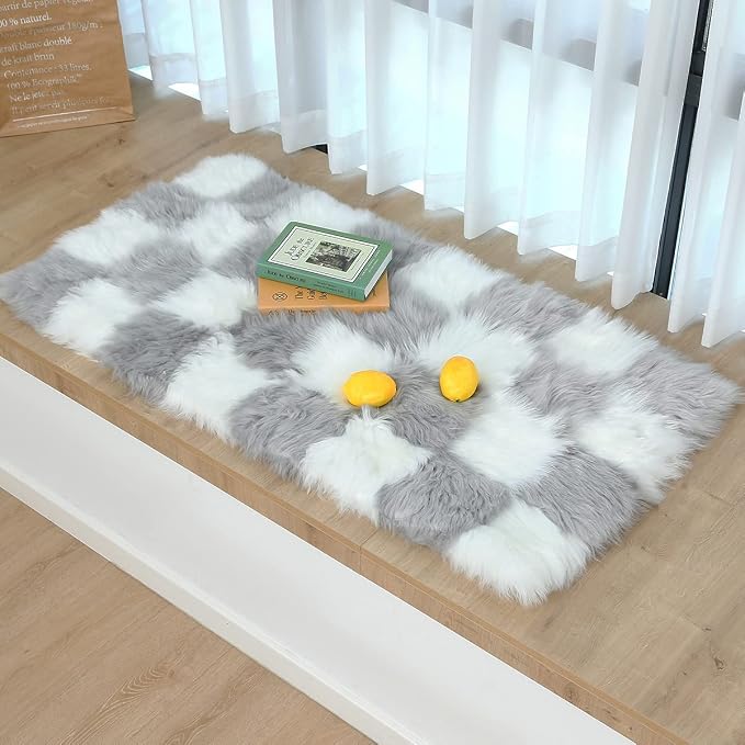 Fluffy Faux Fur Gery and White Checkered Rug，Small Area Rug, 2x4 Ft Ultra Soft - Image 7
