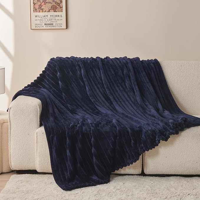 NEWCOSPLAY Super Soft Twin Blanket Dark Navy Premium Silky Flannel Fleece 3D - Image 8