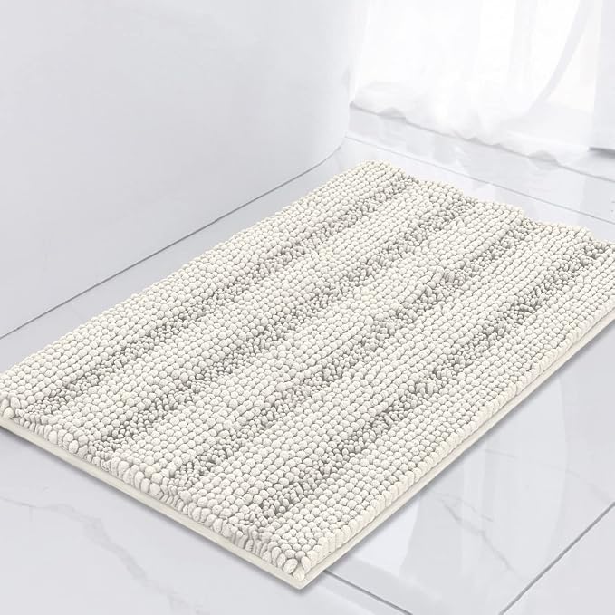Turquoize Luxury Chenille Bath Rug by Turquoize