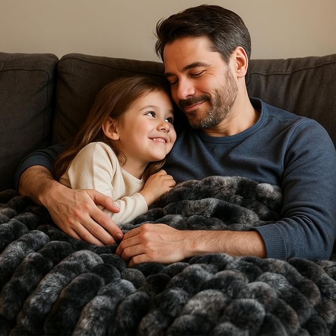 BENVWE Fluffy Faux Fur Throw Blanket - Image 8