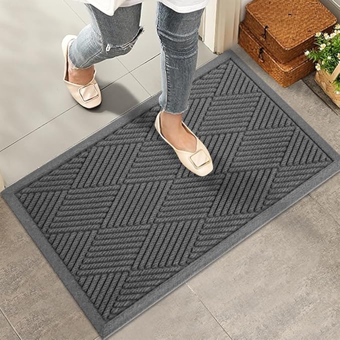 HIYARD Sturdy Front Door Mat, Absorbent Muddy Dirt Resist Welcome Door Mats by HIYARD