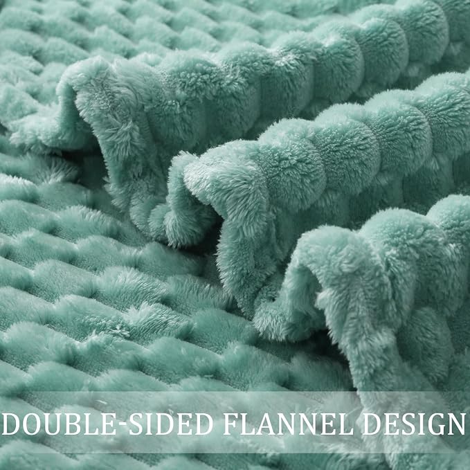 Exclusivo Mezcla Fleece Queen Blanket - Image 6
