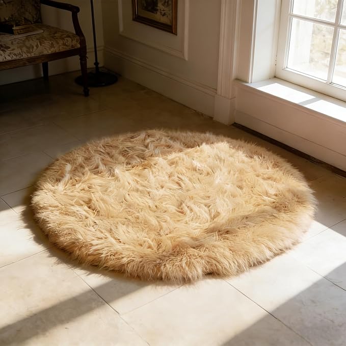 Ultra Soft Faux Fur Rug, Fluffy Shaggy 3ft Round Area Rug - Image 4