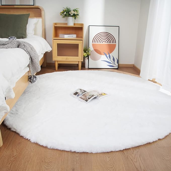 Ghouse Faux Rabbit Fur Round Rug 5 Ft White Round Rugs by Ghouse