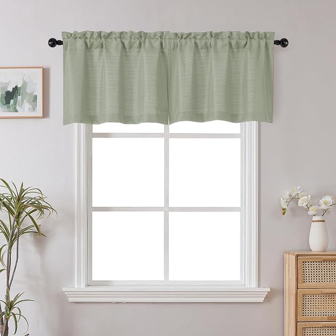 Chyhomenyc Bennett Light Green Window Valance, Light Filtering Faux Linen Slub by Chyhomenyc