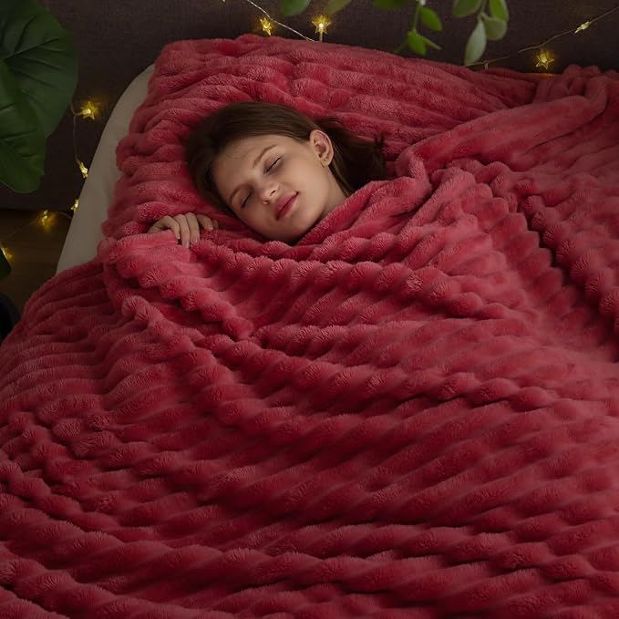 NEWCOSPLAY Super Soft Queen Blanket Coral Pink Premium Silky Flannel Fleece 3D - Image 2