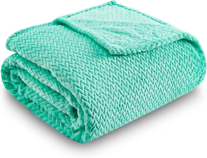 NEWCOSPLAY Super Soft Twin Blanket Aqua Premium Silky Flannel Fleece Leaves - Image 9