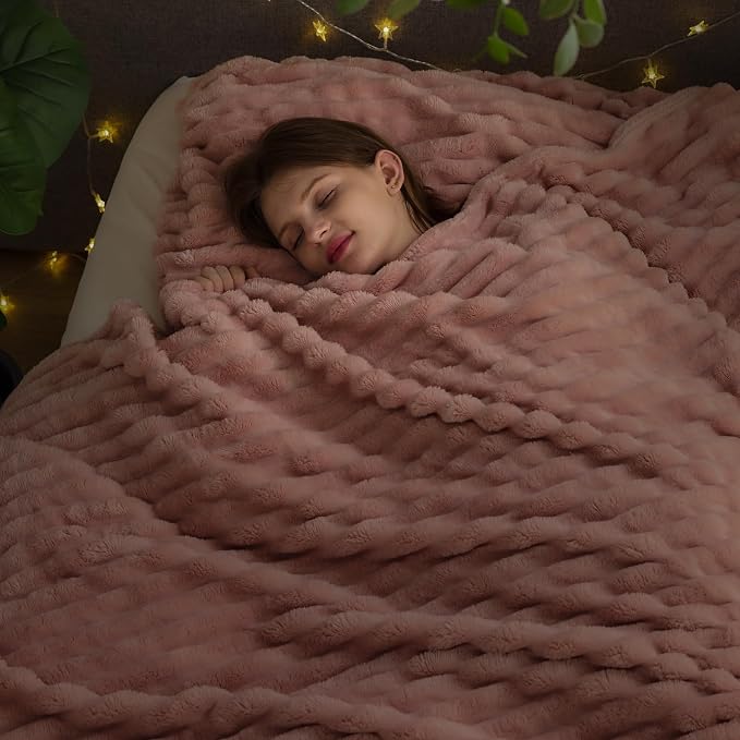 NEWCOSPLAY Super Soft Queen Blanket Pink Premium Silky Flannel Fleece 3D Ribbed - Image 3