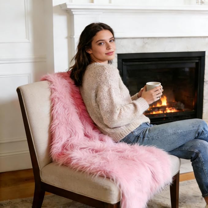 Ultra Soft Faux Fur Rug, Fluffy Shaggy 2 x 3 Ft Small Area Rug - Image 3