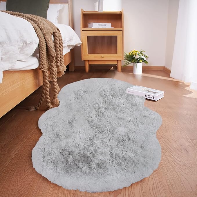 Ghouse Soft Faux Sheepskin Fur Rug 2x4 Grey Fluffy Bedside Rugs Plush Rug Shag by Ghouse