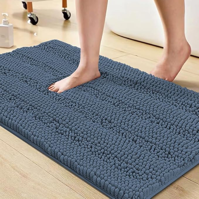 Turquoize Luxury Chenille Bath Rug by Turquoize