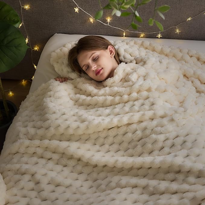 NEWCOSPLAY Super Soft Queen Blanket Ivory Premium Silky Flannel Fleece 3D by NEWCOSPLAY