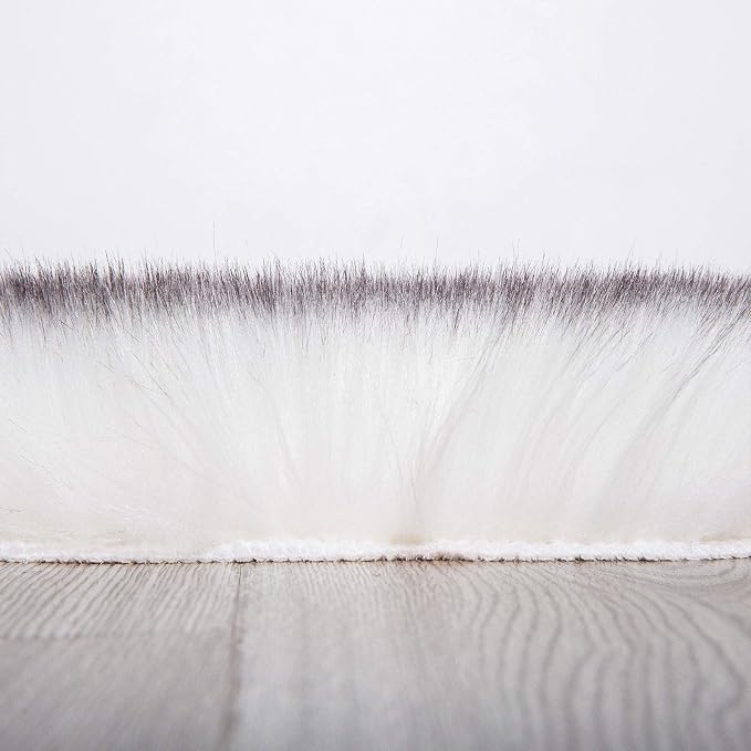 Carvapet 3x5 Faux Sheepskin Area Rug – Soft Fluffy White - Image 4