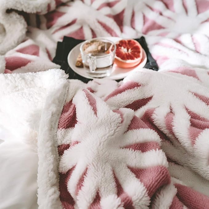 LOMAO Sherpa Fleece Blanket for Mom Cozy Soft Throw Blanket for Women Men - Image 6