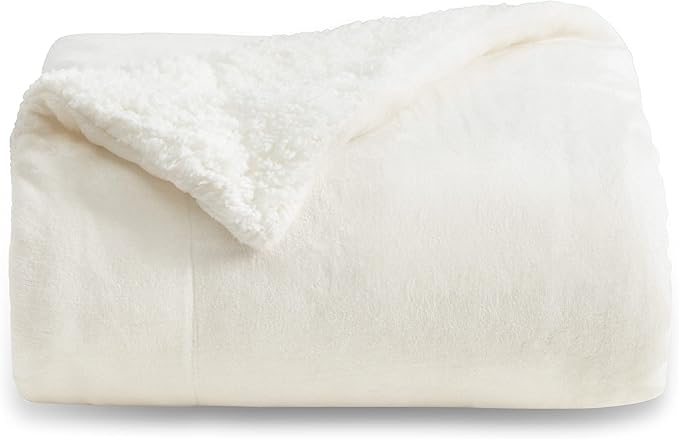 Bedsure GentleSoft Sherpa Fleece Throw Blanket by BEDSURE