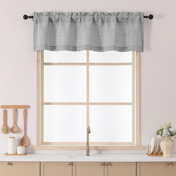 Chyhomenyc Gray Valance for Windows by Chyhomenyc