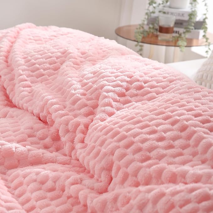 Light Pink Throw Blanket 50"×70" inches Gifts - Image 4