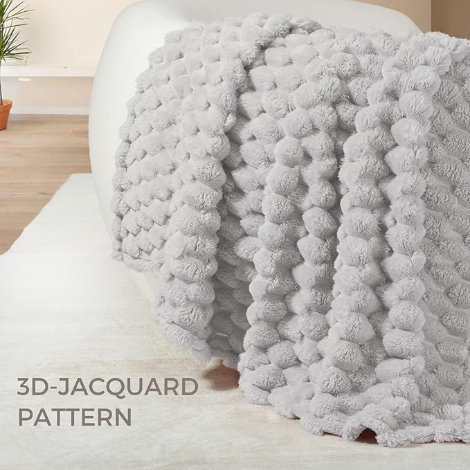Whale Flotilla Queen Size Blanket - Image 7