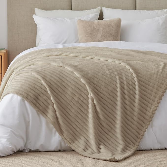 BEDELITE King Size Blanket for Bed, 300GSM Soft & Warm Fleece Blanket, - Image 7