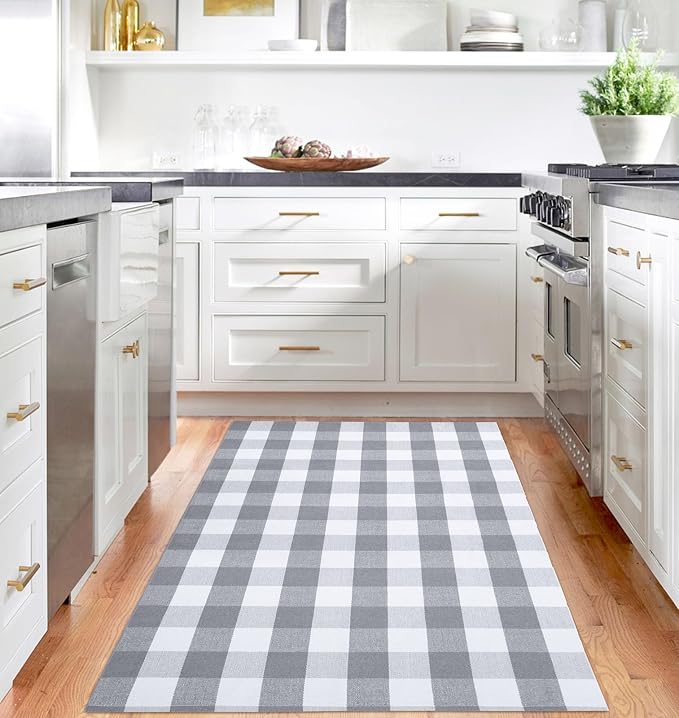 IOHOUZE Buffalo Plaid Checkered Rug 4x6 Ft Front Door Mats, Washable Area Rugs - Image 2