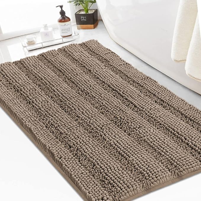 Turquoize Chenille Bath Rug by Turquoize