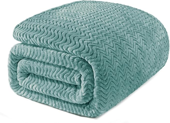 Exclusivo Mezcla King Blanket for Bed, Cozy Lightweight Fleece Blankets for All by ExclusivoMezcla