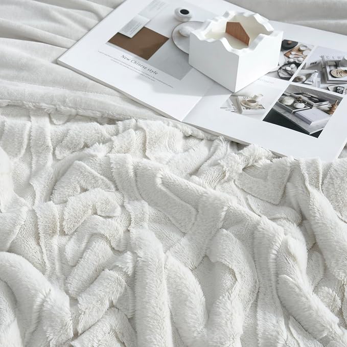 Cozy Bliss Faux Fur Throw Blanket - Image 8
