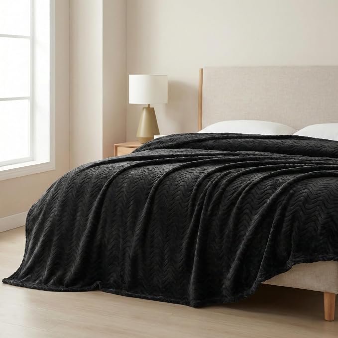 Exclusivo Mezcla Queen Blanket for Bed, Cozy Lightweight Fleece Blankets for - Image 4