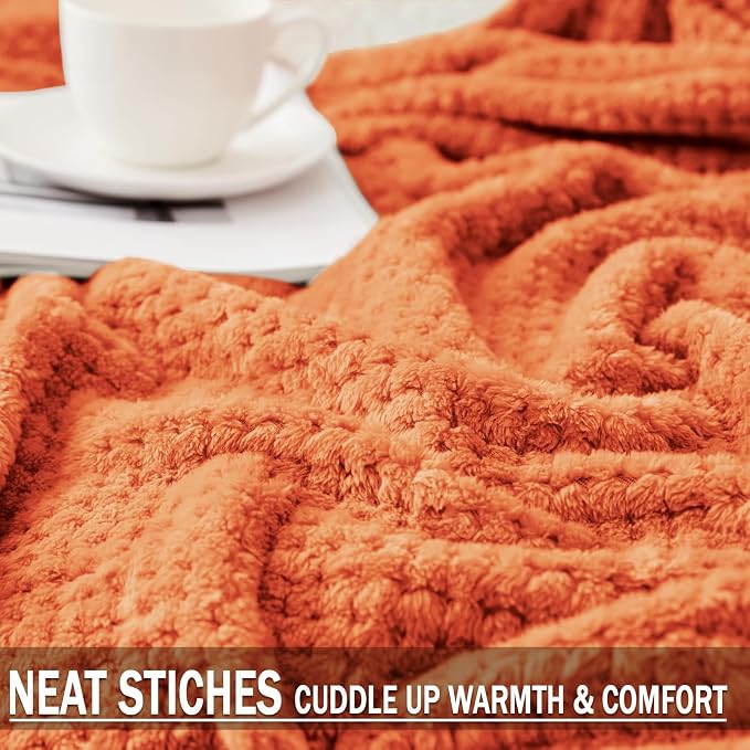 Exclusivo Mezcla Fleece Bed Blanket Twin Size, Super Soft and Warm Blankets - Image 6