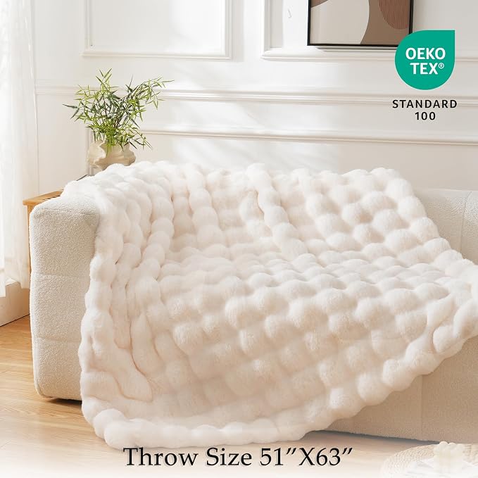 BENVWE Faux Fur Throw Blanket for Couch - Image 4