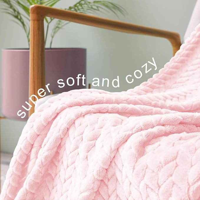 Exclusivo Mezcla Fleece Queen Size Blanket - Image 4