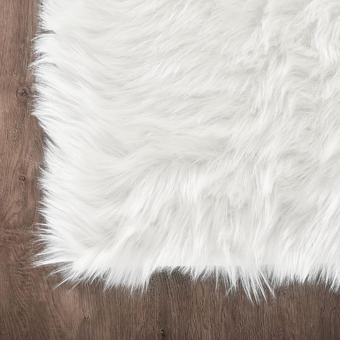 Latepis White Faux Fur Sheepskin Rug 4x6 - Image 5