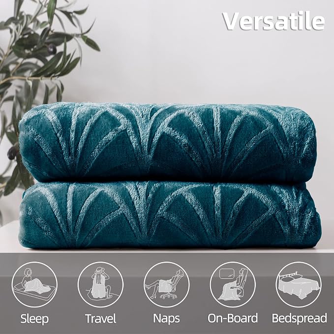 Whale Flotilla Flannel Fleece Twin Size Blanket - Image 7