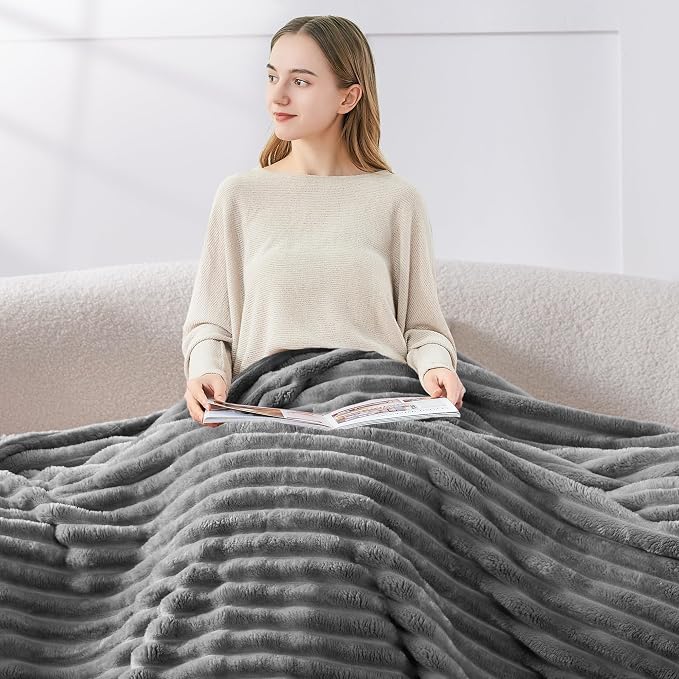 BEDELITE Fleece Throw Blanket for Couch - Image 4